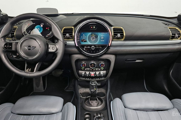 2022 Mini Clubman с пробегом 27 106 км