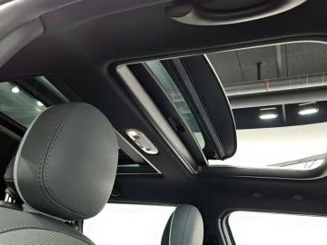 2022 Mini Clubman с пробегом 27 106 км