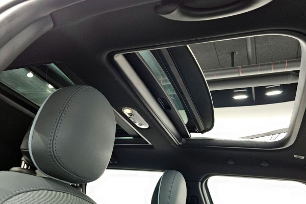 2022 Mini Clubman с пробегом 27 106 км