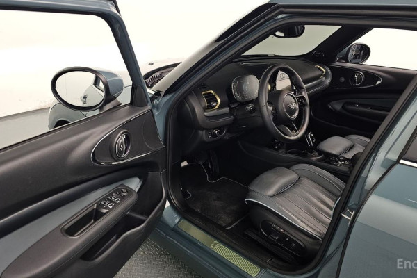 2022 Mini Clubman с пробегом 75 540 км