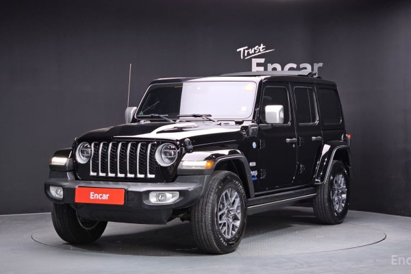 2022 Jeep Wrangler с пробегом 21 976 км