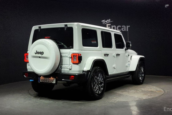 2022 Jeep Wrangler с пробегом 71 962 км