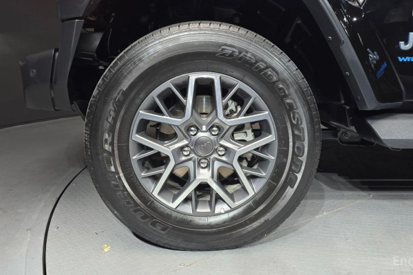 2022 Jeep Wrangler с пробегом 45 162 км