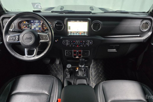 2023 Jeep Wrangler с пробегом 21 448 км