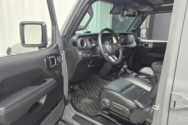 2023 Jeep Wrangler с пробегом 21 448 км