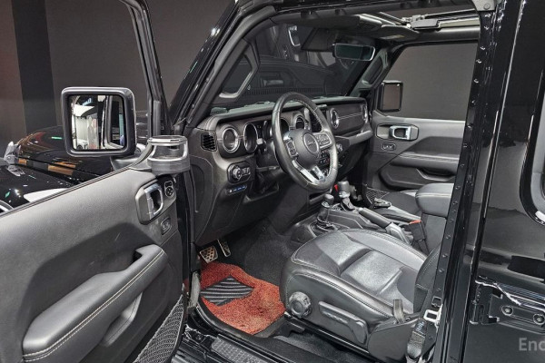 2022 Jeep Wrangler с пробегом 58 241 км