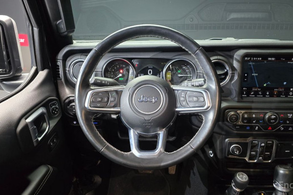 2022 Jeep Wrangler с пробегом 45 162 км