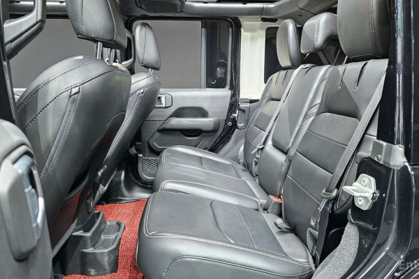 2022 Jeep Wrangler с пробегом 58 241 км