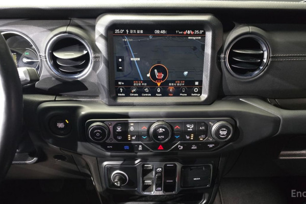 2022 Jeep Wrangler с пробегом 45 162 км