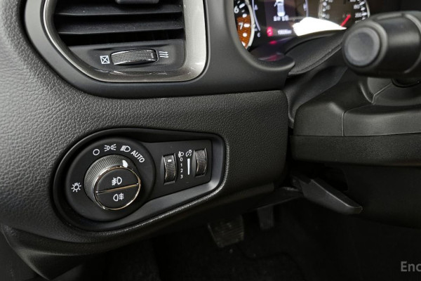 2022 Jeep Renegade с пробегом 13 526 км