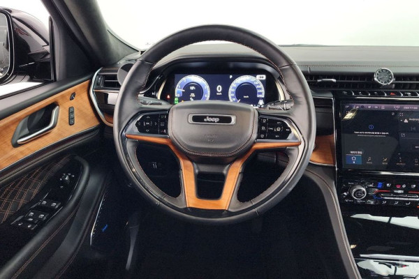 2022 Jeep Cherokee с пробегом 62 468 км