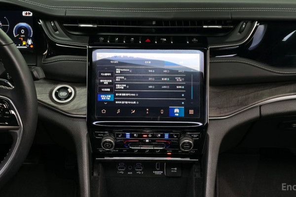 2022 Jeep Cherokee с пробегом 60 631 км