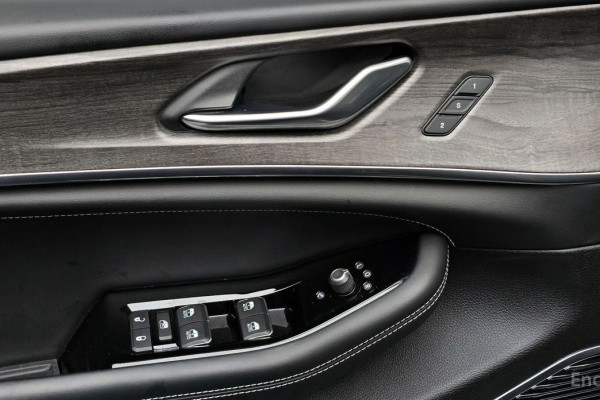 2022 Jeep Cherokee с пробегом 60 631 км