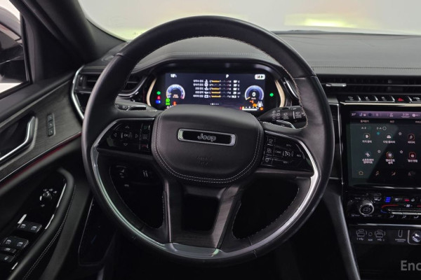 2022 Jeep Cherokee с пробегом 48 349 км