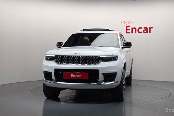 2023 Jeep Cherokee с пробегом 49 732 км