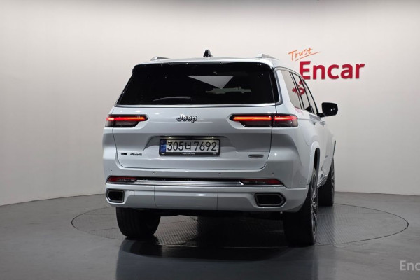 2023 Jeep Cherokee с пробегом 49 732 км