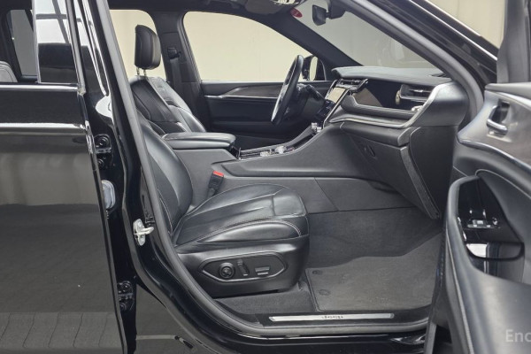 2022 Jeep Cherokee с пробегом 83 211 км