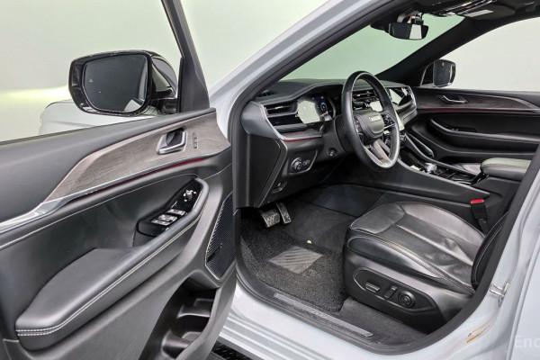 2022 Jeep Cherokee с пробегом 37 143 км