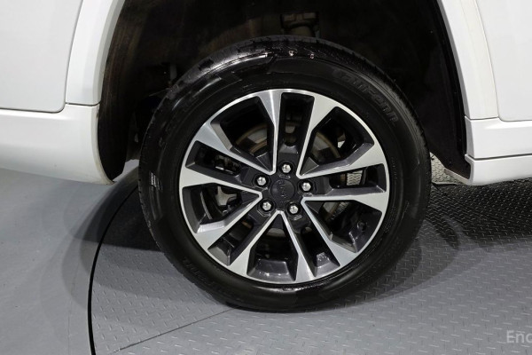 2022 Jeep Cherokee с пробегом 62 184 км