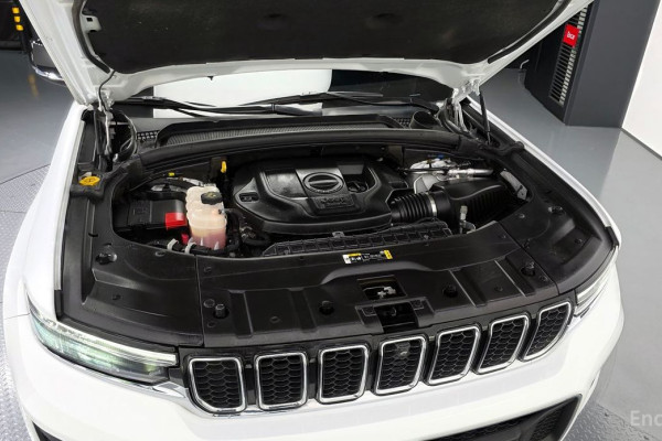 2022 Jeep Cherokee с пробегом 62 184 км