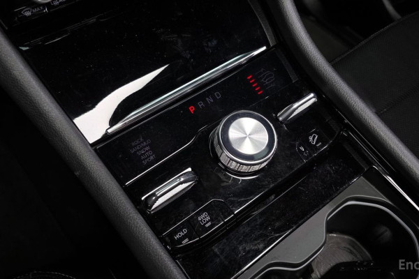 2022 Jeep Cherokee с пробегом 62 184 км