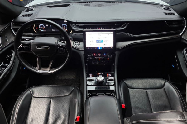 2022 Jeep Cherokee с пробегом 61 504 км