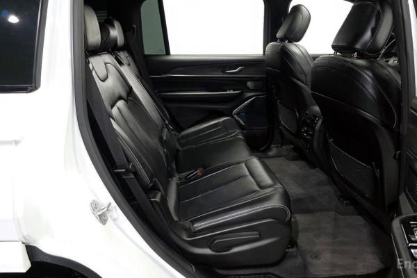 2022 Jeep Cherokee с пробегом 62 184 км