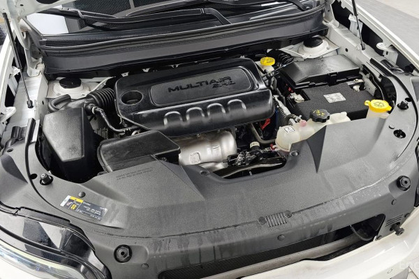 2022 Jeep Cherokee с пробегом 23 658 км