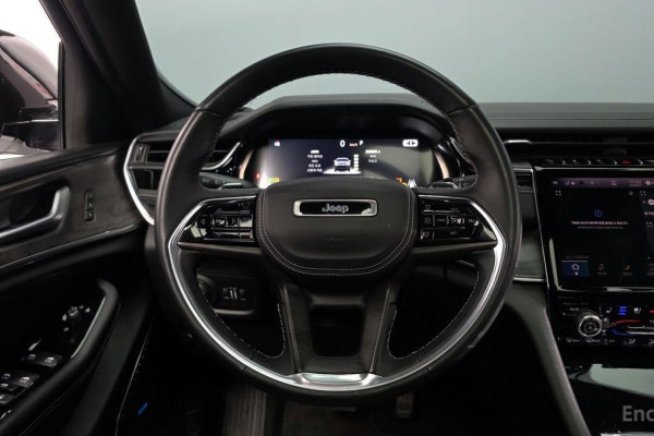 2022 Jeep Cherokee с пробегом 62 184 км