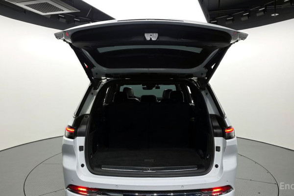 2022 Jeep Cherokee с пробегом 62 184 км