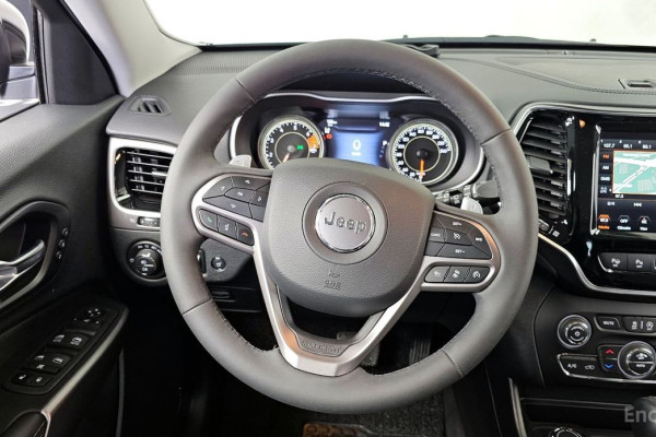 2022 Jeep Cherokee с пробегом 23 658 км