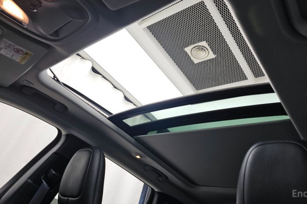 2022 Jeep Cherokee с пробегом 23 658 км