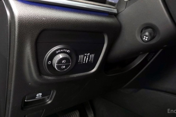 2022 Jeep Cherokee с пробегом 43 111 км