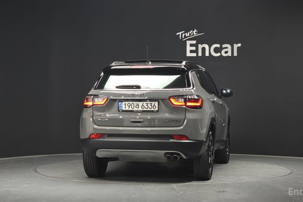 2022 Jeep Compass с пробегом 18 397 км