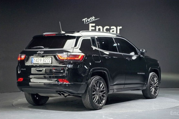 2022 Jeep Compass с пробегом 51 294 км