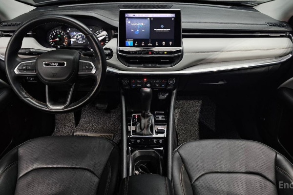 2022 Jeep Compass с пробегом 18 397 км