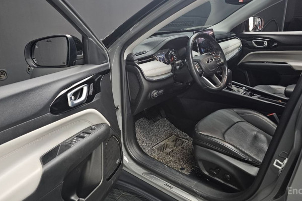 2022 Jeep Compass с пробегом 18 397 км