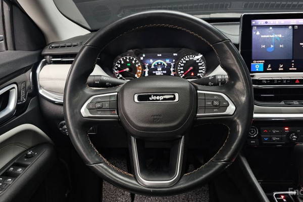 2022 Jeep Compass с пробегом 18 397 км