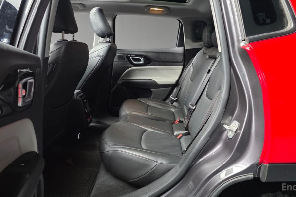 2022 Jeep Compass с пробегом 74 948 км