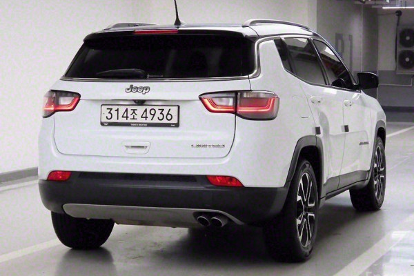 2022 Jeep Compass с пробегом 63 760 км