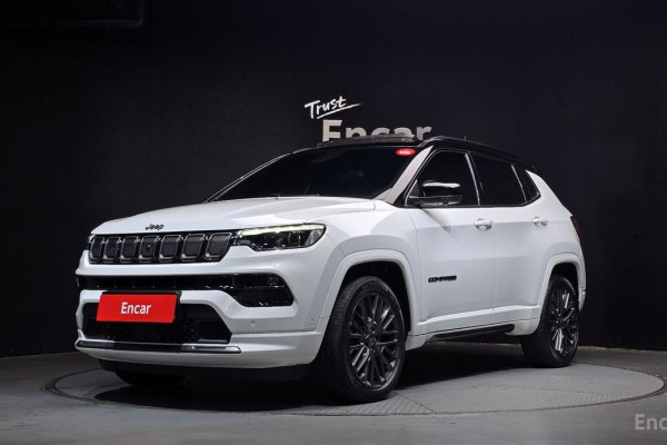 2022 Jeep Compass с пробегом 24 342 км