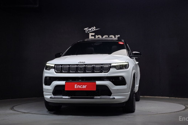 2022 Jeep Compass с пробегом 24 342 км