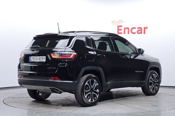 2022 Jeep Compass с пробегом 82 760 км