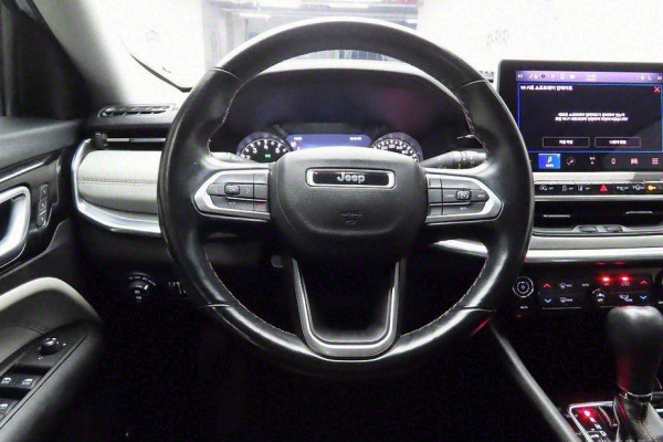 2022 Jeep Compass с пробегом 63 760 км