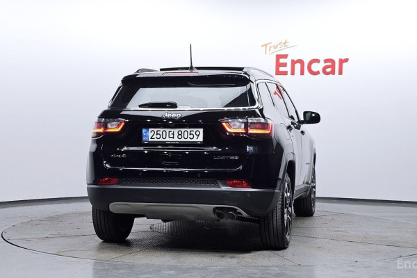 2022 Jeep Compass с пробегом 82 760 км