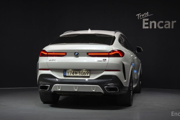 2022 BMW X6 с пробегом 129 012 км