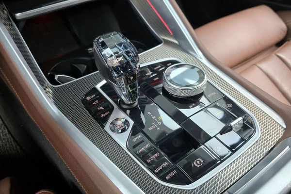 2022 BMW X6 с пробегом 129 012 км