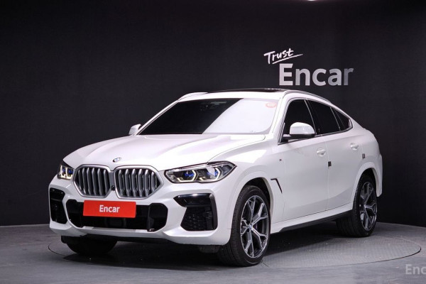 2022 BMW X6 с пробегом 92 393 км