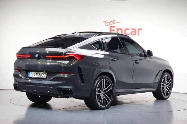 2022 BMW X6 с пробегом 32 062 км