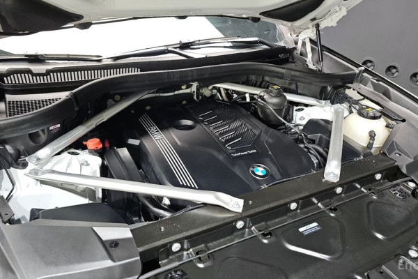 2022 BMW X6 с пробегом 92 393 км